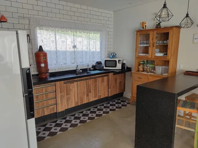 Imagem 4: Linda Chácara Á Beira da Represa de Igaratá (Pé na Agua) no Condominio Paraiso de Igarata - Sp