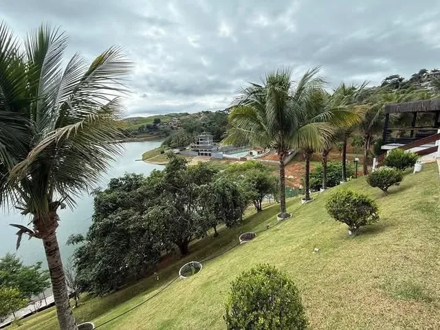 Imagem 5: Chácara Á Beira da Represa de Igaratá (Pé na Agua) no Condominio Paraiso de Igarata - Sp