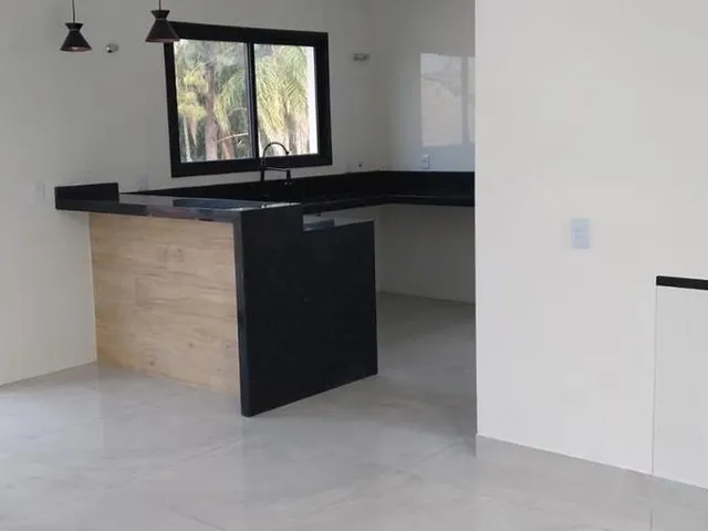 Imagem 11: Linda Casa Alto Padrão no Condominio Vilaggio Di san Francisco, no Bairro Medeiros em Jundiai