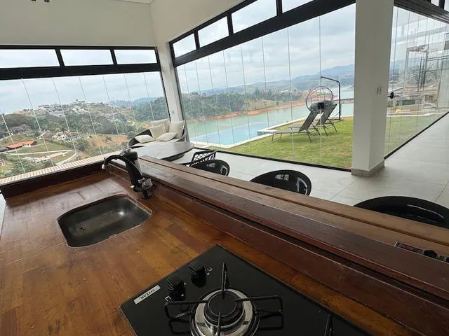Imagem 8: Linda Chácara com Vista para Represa de Igaratá no Condominio Paraiso de Igarata na Cidade de Igarata - Sp