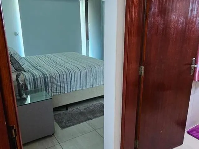 Imagem 2: Linda Chácara com Vista para Represa de Igaratá no Condominio Paraiso de Igarata - Sp