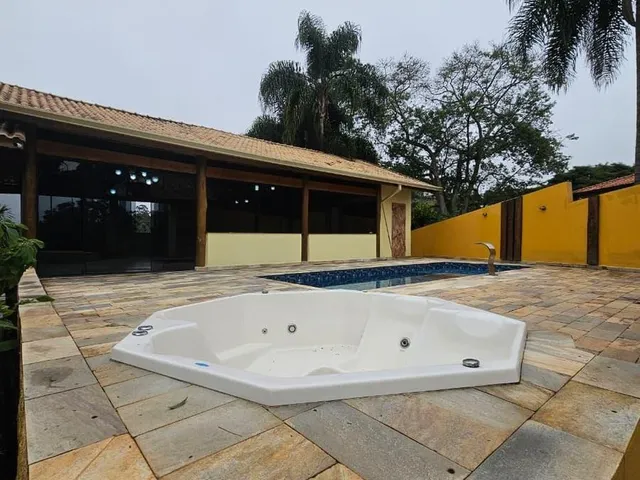 Imagem 10: Chácara Pé na Agua, Alto Padrao, a Beira da Represa de Igarata, Cidade de Igaratá - Sp