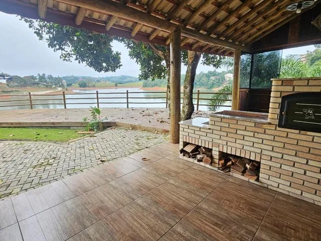Imagem 8: Chácara Pé na Agua, Alto Padrao, a Beira da Represa de Igarata, Cidade de Igaratá - Sp
