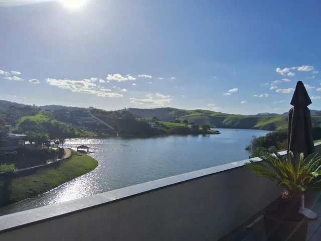 Imagem 9: Linda Chácara , Pé na Agua e Vista Panoramica para a Represa, no Condomínio Paraiso de Igarata em Igaratá