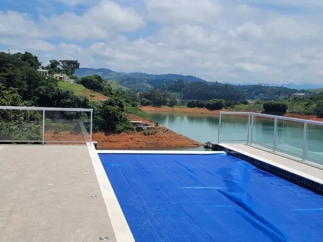 Imagem 4: Linda Chácara Mobiliada a Beira da Represa ( Pé na Agua) , no Condominio Aguas de Igarata em Igarata - Sp