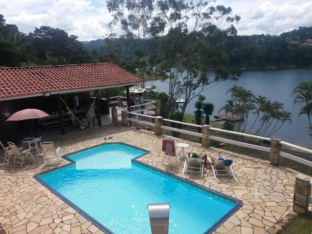 Imagem: Linda Chácara a Beira da Represa de Igaratá