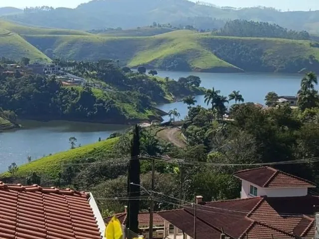 Imagem: Linda Chacara com Ampla Vista para Represa