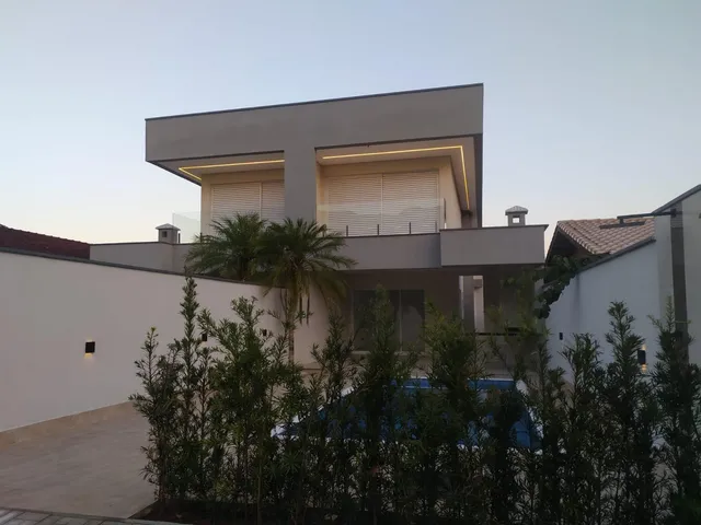 Imagem: Casa Residencial em Bertioga - São Paulo