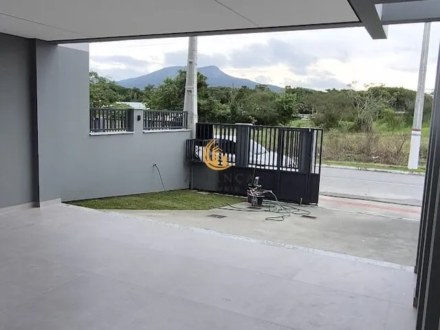 Imagem 9: Sobrado com 3 Dormitórios no Sertão do Maruim