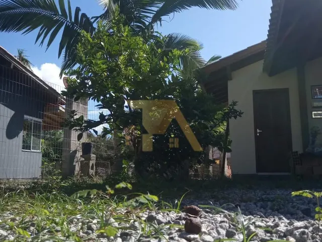 Imagem 10: Terreno de 450M² com Duas Casas, no Bairro Ressacada, em Garopaba