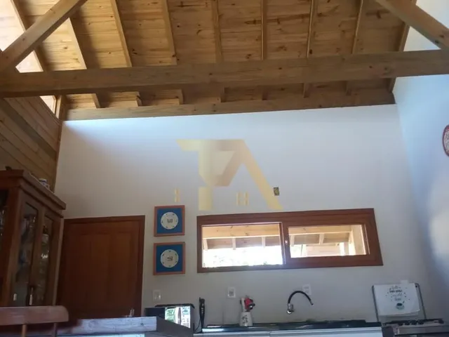 Imagem 2: Terreno de 450M² com Duas Casas, no Bairro Ressacada, em Garopaba