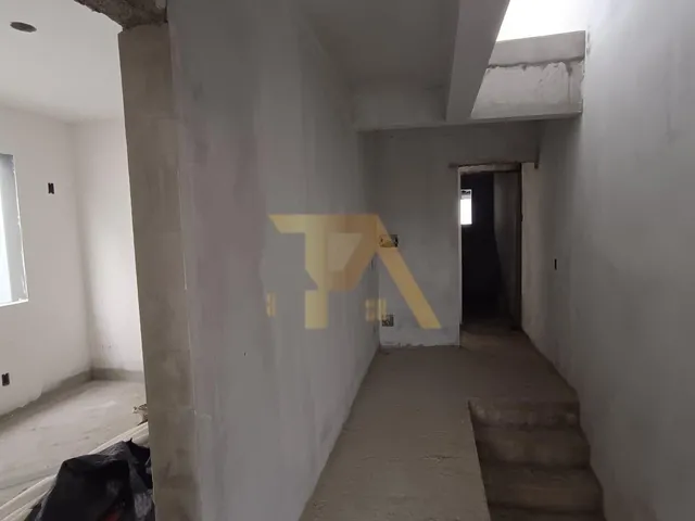 Imagem 11: Casa Tipo Sobrado com 3 Suítes a Menos de 1Minuto da Praia do Centro com 170M² À Venda