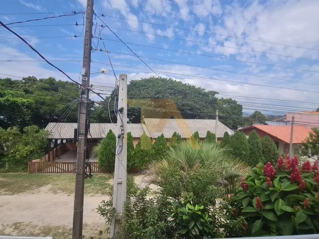 Imagem 16: Linda Casa na Beira da Lagoa À Venda