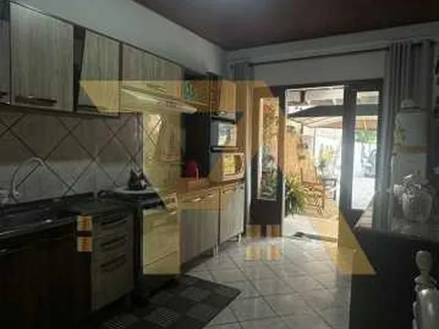 Imagem 12: Descubra a Casa Campo Duna: Conforto, Espaço e Localização Privilegiada em Garopaba-Sc!
