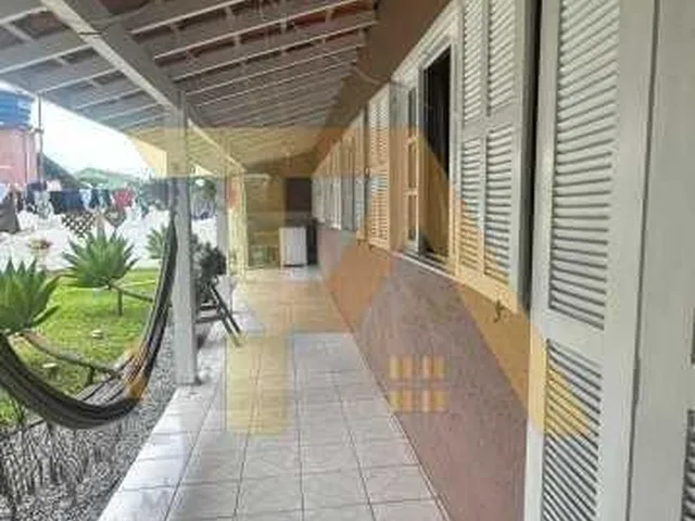 Imagem 9: Descubra a Casa Campo Duna: Conforto, Espaço e Localização Privilegiada em Garopaba-Sc!