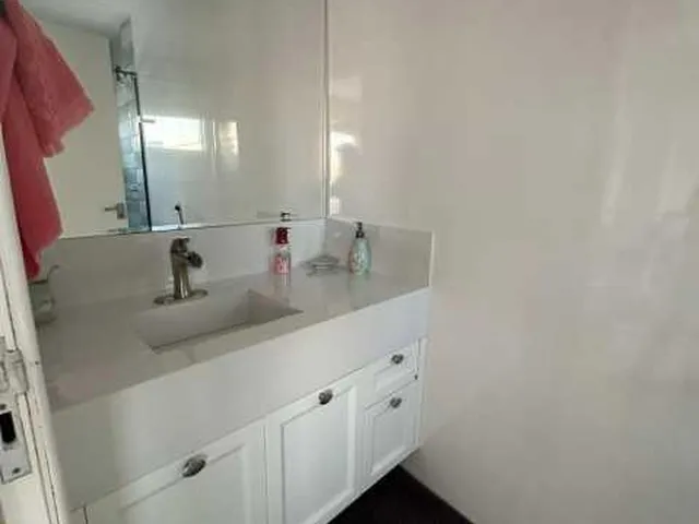 Imagem 14: Casa À Beira-Mar com 3 Suítes e Vista para o Mar