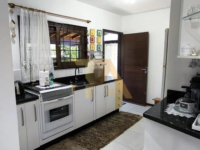 Imagem 13: Casa com Piscina e Jardim na Lagoa de Ibiraquera