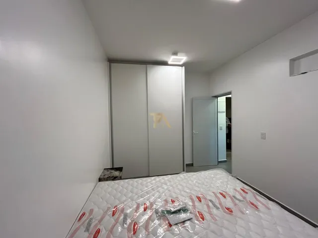 Imagem 2: Casa com 2 Quartos (1 Suíte), Lareira e Churrasqueira