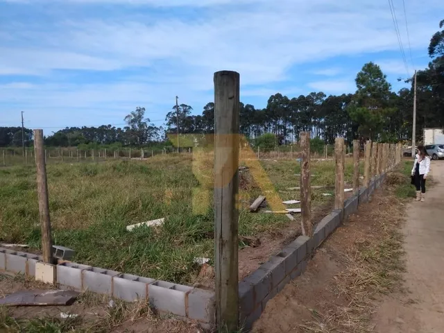 Imagem 2: 0 Casa com 2 dormitórios