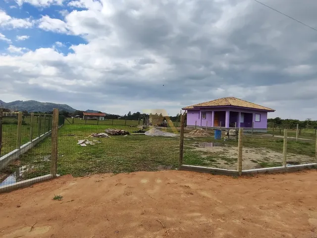 Imagem: Terreno À Venda em Garopaba-Sc, Bairro