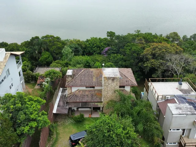 Imagem 3: Casa com Piscina e Acesso À Lagoa da Ibiraquera | Residencial
