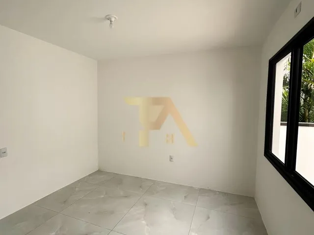 Imagem 15: Imperdível Residência À Venda em Garopaba-Sc, Bairro Ressacada: 2 Quartos, Sala, Garagem e 51,55M² de Pura Qualidade!