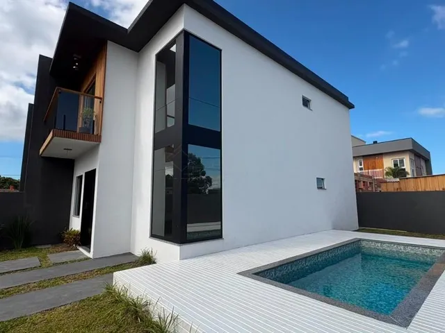 Imagem 9: Casas com 3 Quartos e Piscina no Loteamento