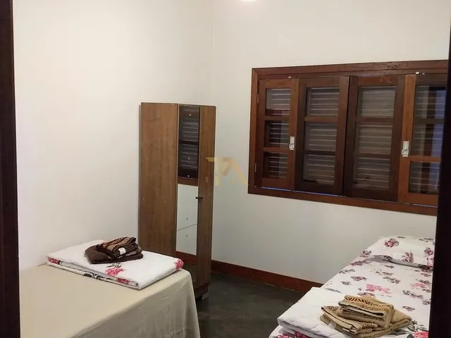 Imagem 12: Casa À Venda em Vila Nova, Imbituba: 5 Quartos, 2 Suites, Pé na Areia!