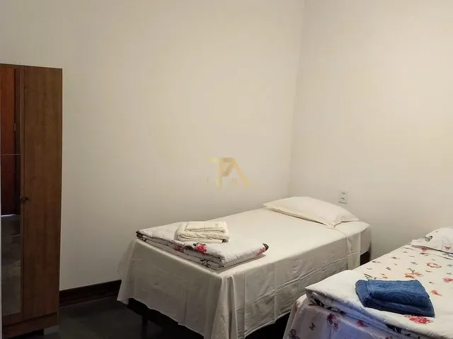 Imagem 10: Casa À Venda em Vila Nova, Imbituba: 5 Quartos, 2 Suites, Pé na Areia!