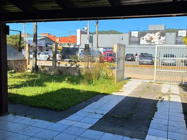 Imagem 7: Casa com Edícula no Centro de Garopaba