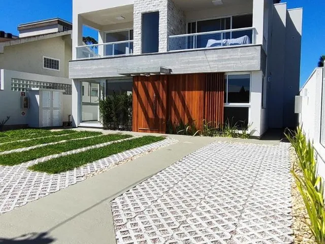 Imagem 2: Apartamento À Venda em Garopaba-Sc, Campo Duna: 2 Quartos, 1 Suíte, 1 Sala, 1 Banheiro, 80M² de Área Privativa!
