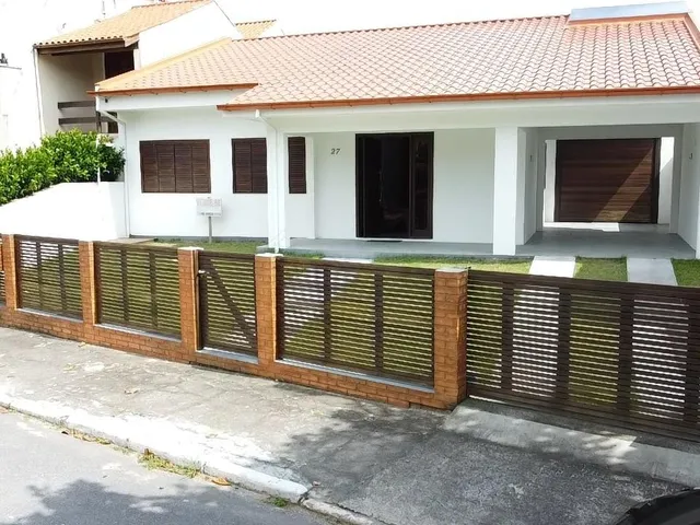 Imagem 5: Imperdível Casa À Venda em Imbituba-Sc, Vila Nova: 5 Quartos, 2 Suítes, 3 Salas, 3 Vagas, 206,10 M² de Área!