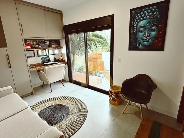 Imagem 3: Imperdível! Casa À Venda em Garopaba-Sc, Bairro Silveira, com Vista para o Mar