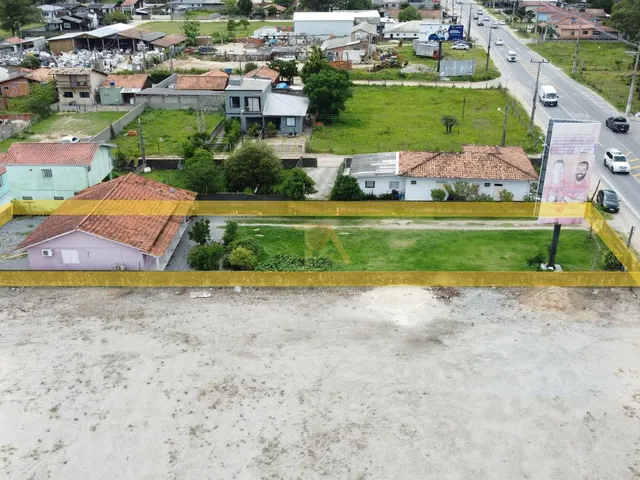 Imagem 9: Casa com Grande Terreno À Venda em Imbituba-Sc, Bairro Campo Duna. Oportunidade Comercial