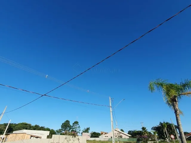 Imagem 2: Lindo Terreno de Esquina com Mais de 450 M² no Loteamento Quinta das Palmeiras!