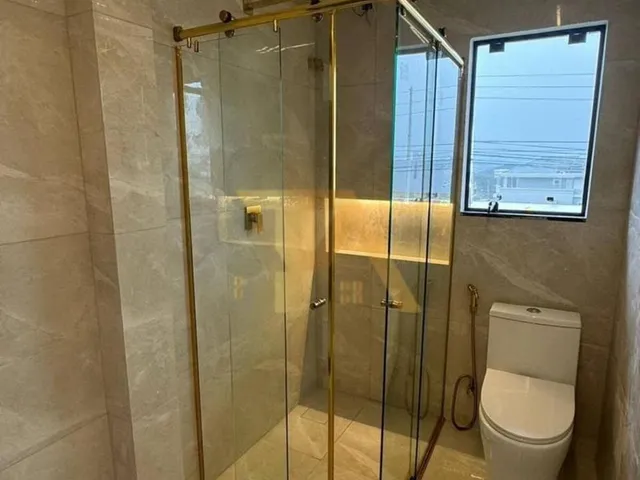 Imagem 11: Casa de Alto Padrão Mobiliada com Piscina no Village Imbituba