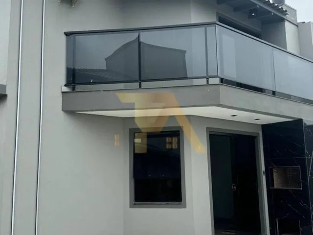 Imagem 5: Casa de Alto Padrão Mobiliada com Piscina no Village Imbituba