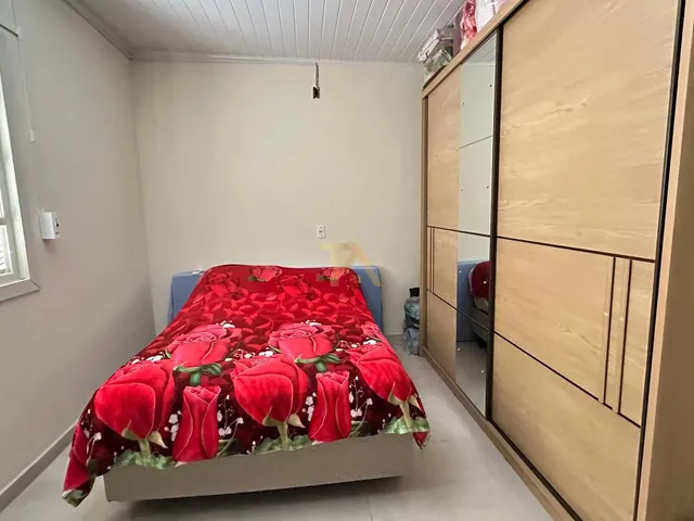Imagem 6: Excelente Oportunidade! Casa À Venda em Imbituba-Sc, Bairro Vila Nova, 150 Metros do Mar. Venha Conferir!