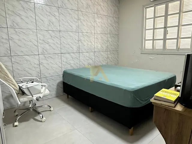 Imagem 9: Excelente Oportunidade! Casa À Venda em Imbituba-Sc, Bairro Vila Nova, 150 Metros do Mar. Venha Conferir!