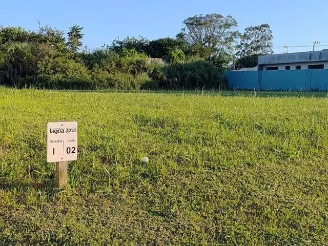 Imagem 3: Terreno À Venda ! Condomínio Lagoa Azul Imbituba ! Próximo À Praia do Rosa - Oportunidade Única!