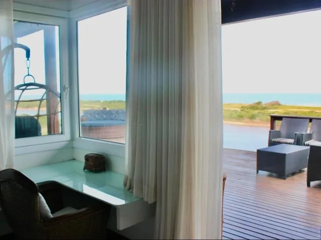 Imagem 15: Casa À Venda em Garopaba-Sc: no Bairro Siriú com Vista para o Mar. Confira!