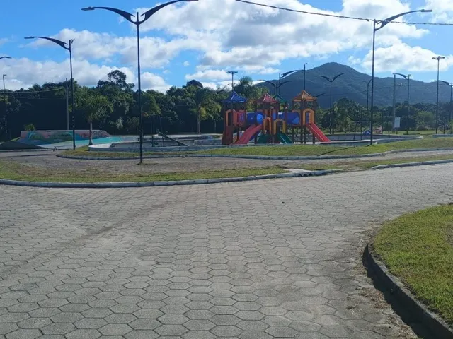 Imagem 3: Terreno À Venda em Imbituba-Sc, no Bairro Campo Duna, 360,00 M² de Área! Aproveite Esta Oportunidade Única!