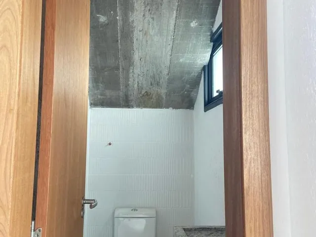 Imagem 13: Casa À Venda em Garopaba-Sc, Bairro Areias da Palhocinha: 3 Quartos, 1 Suíte, 2 Banheiros, 1 Vaga, 99M²!