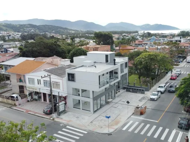 Imagem 6: Apartamento À Venda no Centro de Garopaba-Sc: 1 Quarto, 1 Sala, 1 Banheiro, 1 Vaga de Garagem, 42,55M² de Área