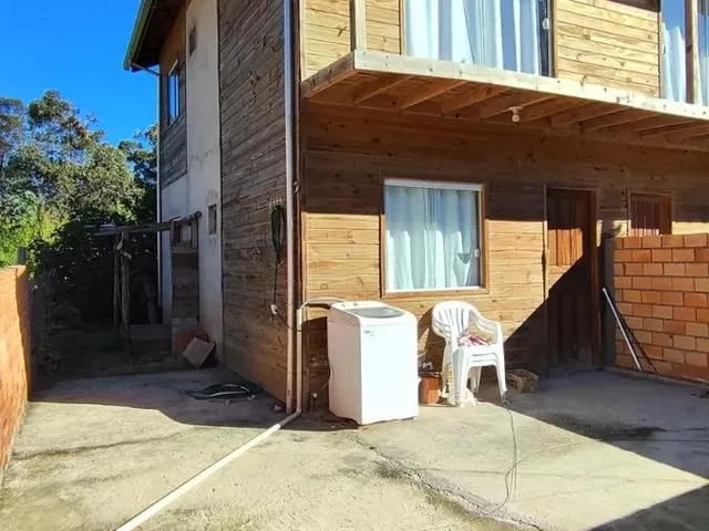 Imagem 9: Imóvel Imperdível em Imbituba-Sc: Casa À Venda na Ribanceira com 2 Quartos, 1 Sala, 2 Banheiros e 60,00 M² de Área!