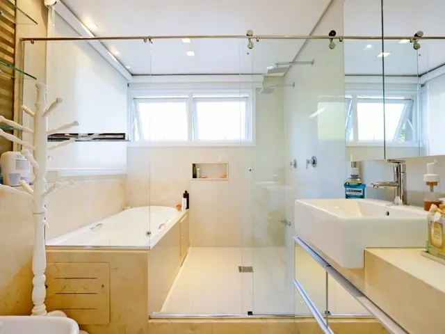 Imagem 5: Casa de Alto Padrão no Condomínio las Rocas Porto Alegre