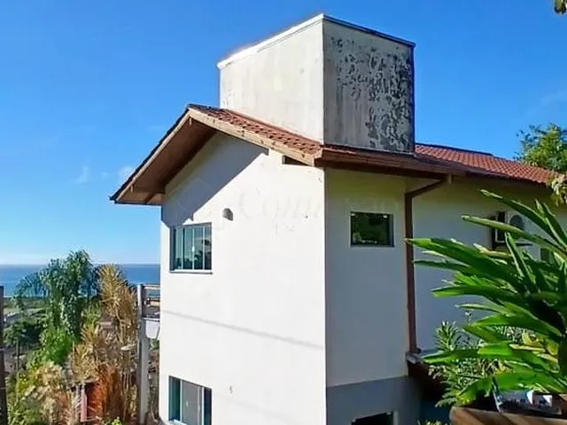 Imagem: Casa da Montanha na Praia da Gamboa, com