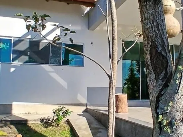 Imagem 6: Casa da Montanha na Praia da Gamboa, com Vista Privilegiada para o Mar