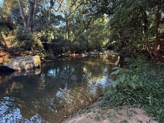 Imagem 8: 4,4 Hectares com Cachoeira Particular e Vista para as Montanhas