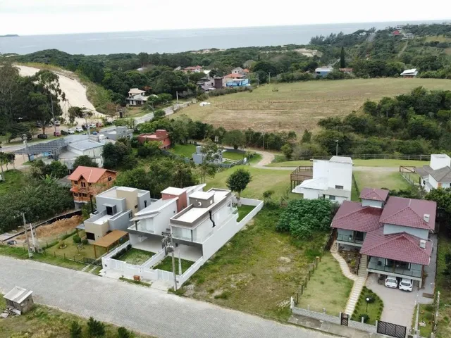 Imagem 4: Terreno À Venda em Garopaba-Sc, Dunas do Siriú: 561M² de Oportunidade Única!